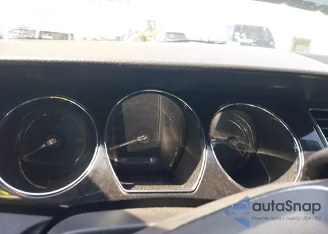 2011 Ford Taurus Limited z USA, uszkodzony, nr VIN 1FAHP2FW8BG165476